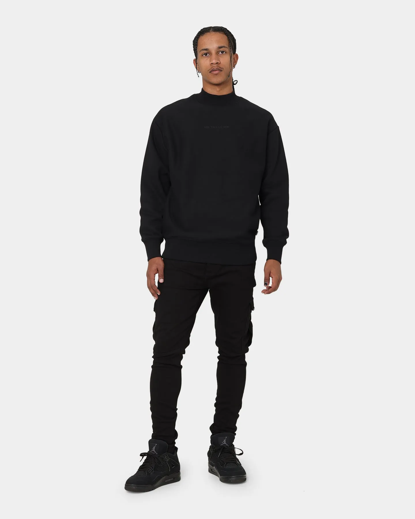 Carré 202X Mock Oversized Crewneck Black