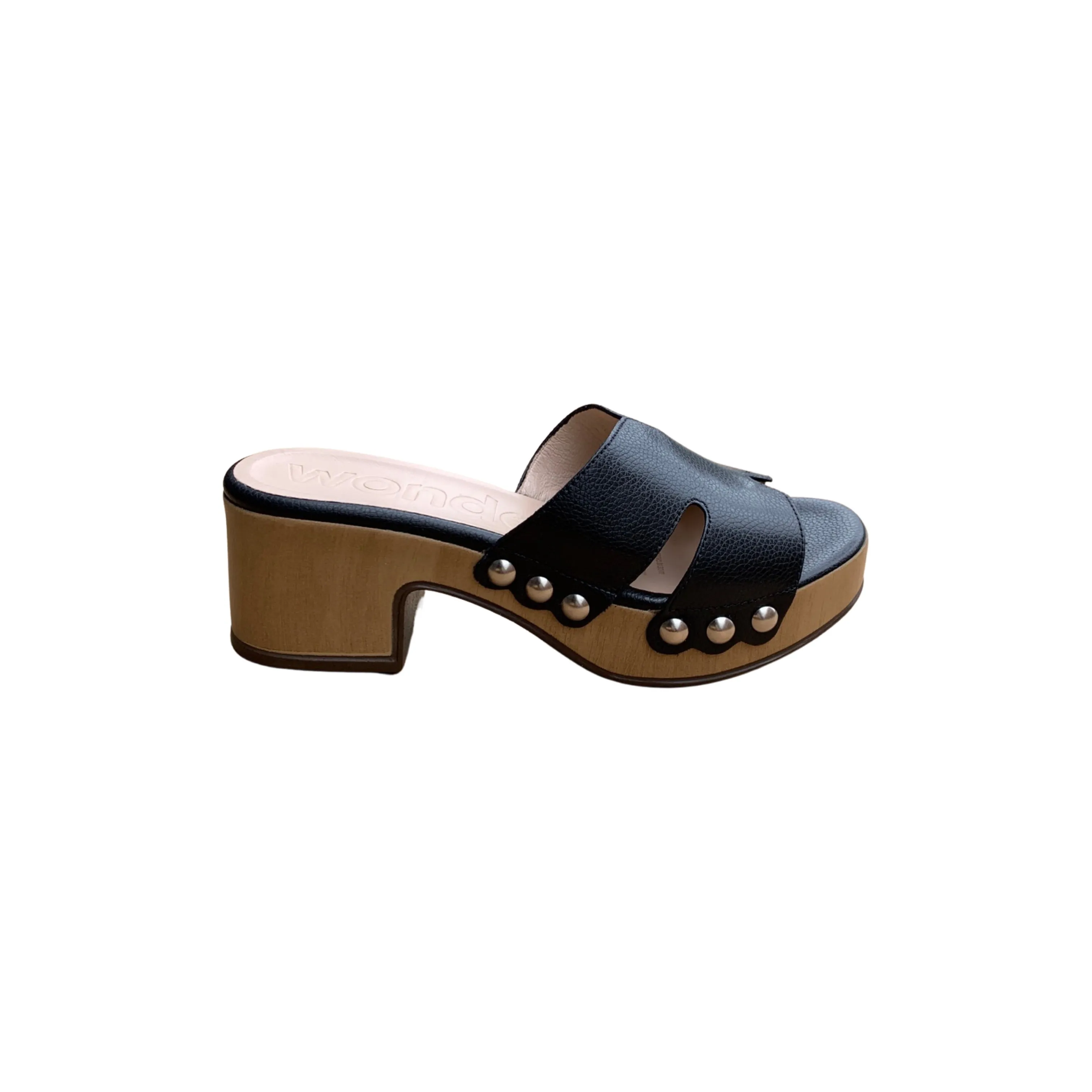 D8821 Wild Black Platform Slide