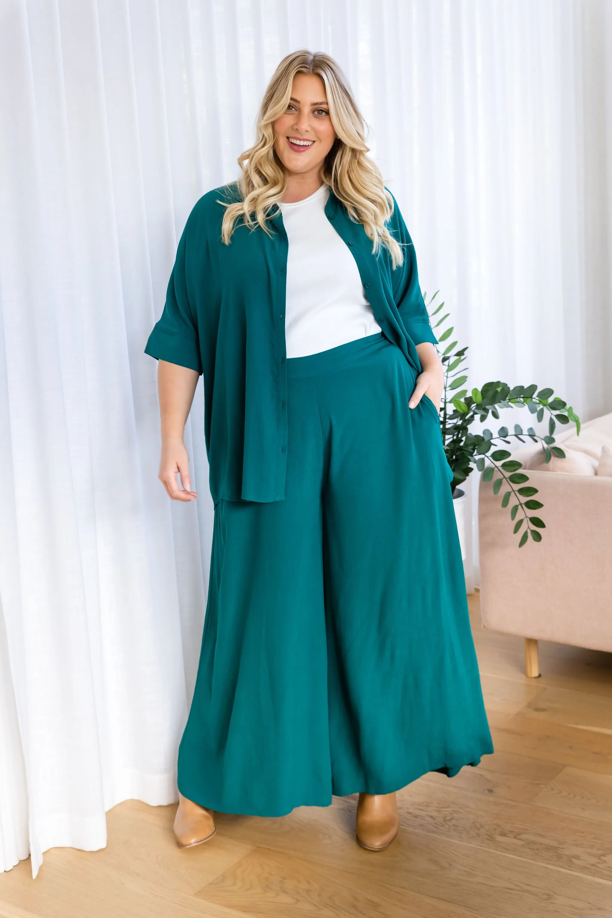 Larsa Pants in Forest Green