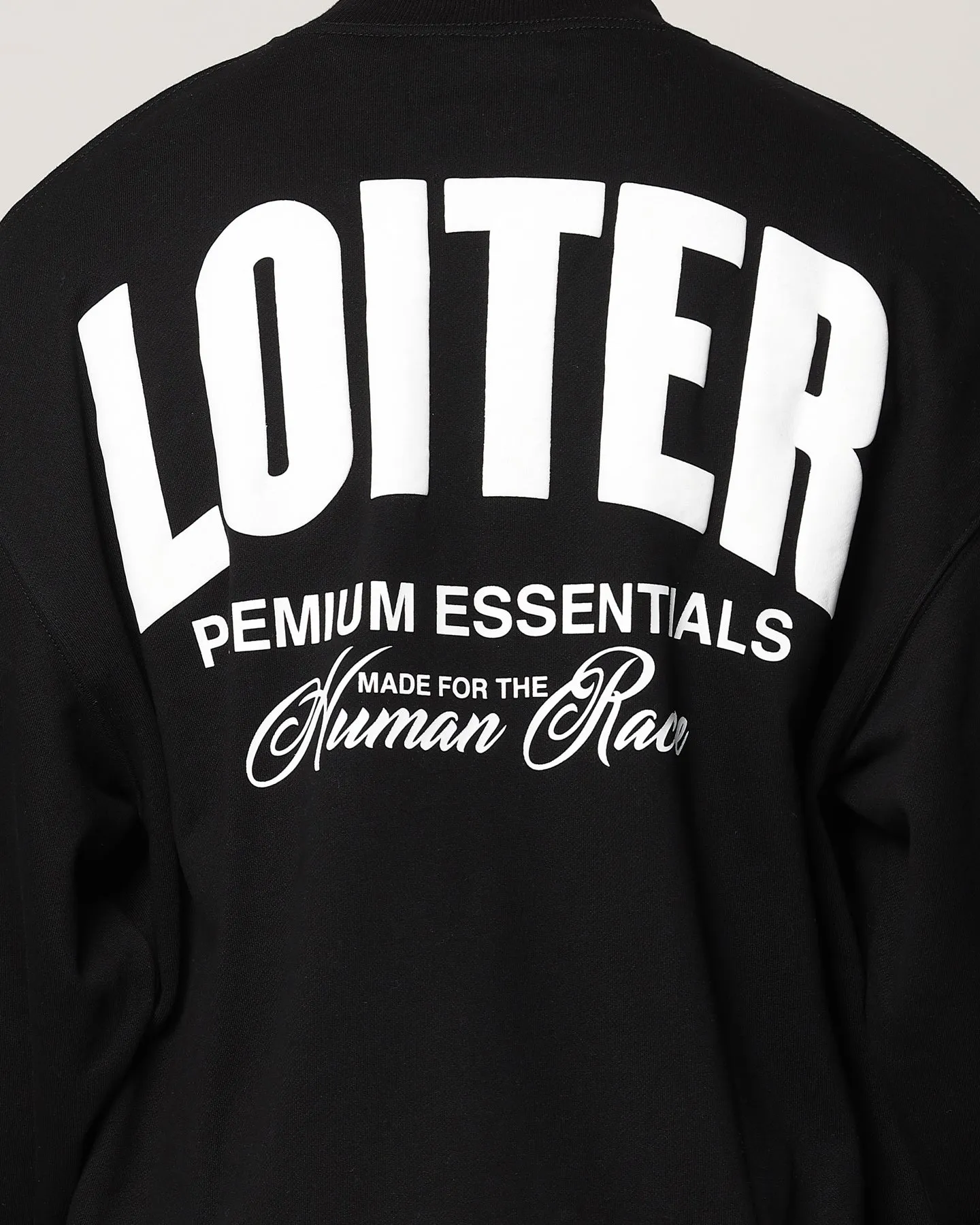 Loiter Essential Spire Crewneck Black