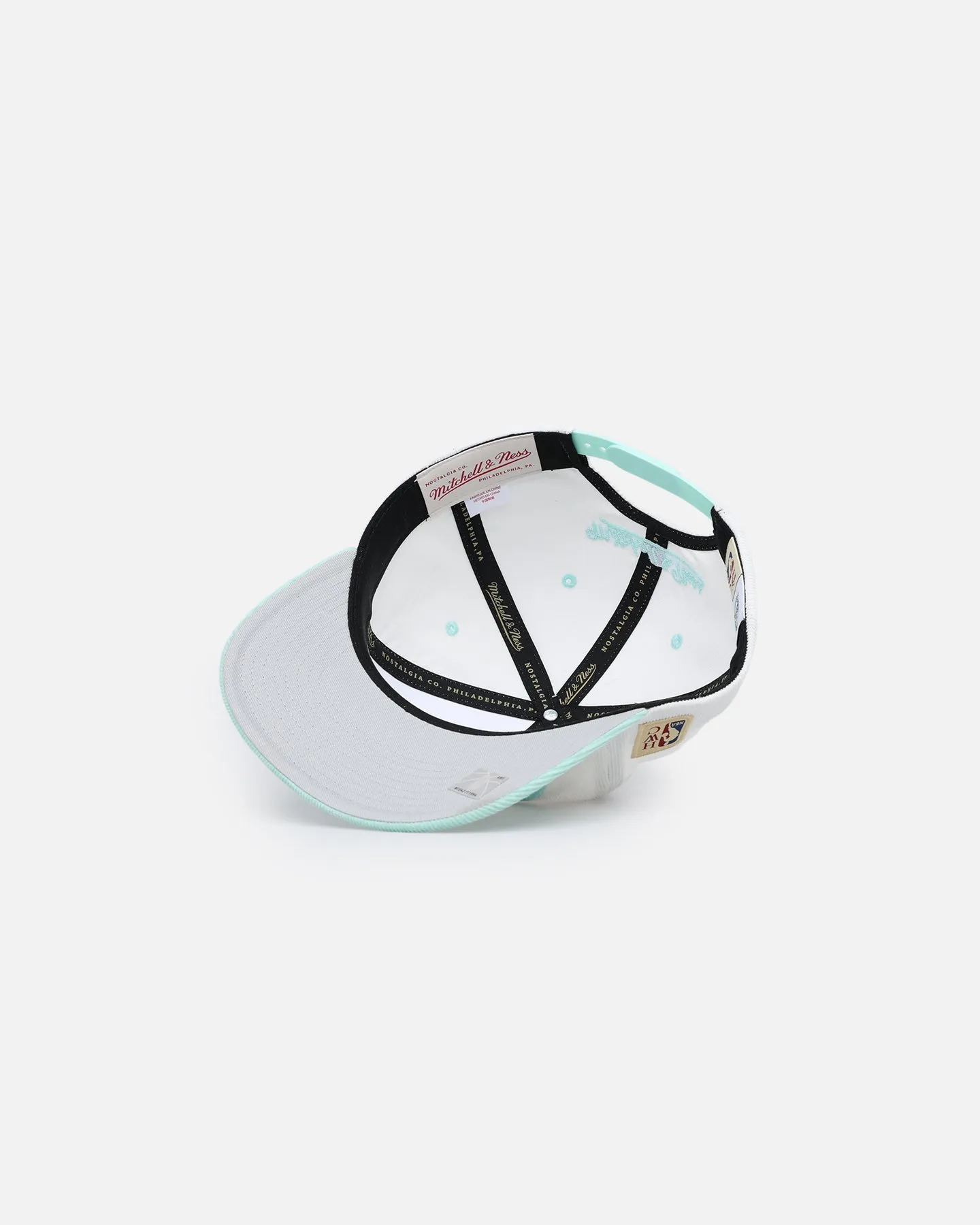 Mitchell & Ness Boston Celtics 'Pastel Corduroy' Deadstock Snapback White Cream/Mint