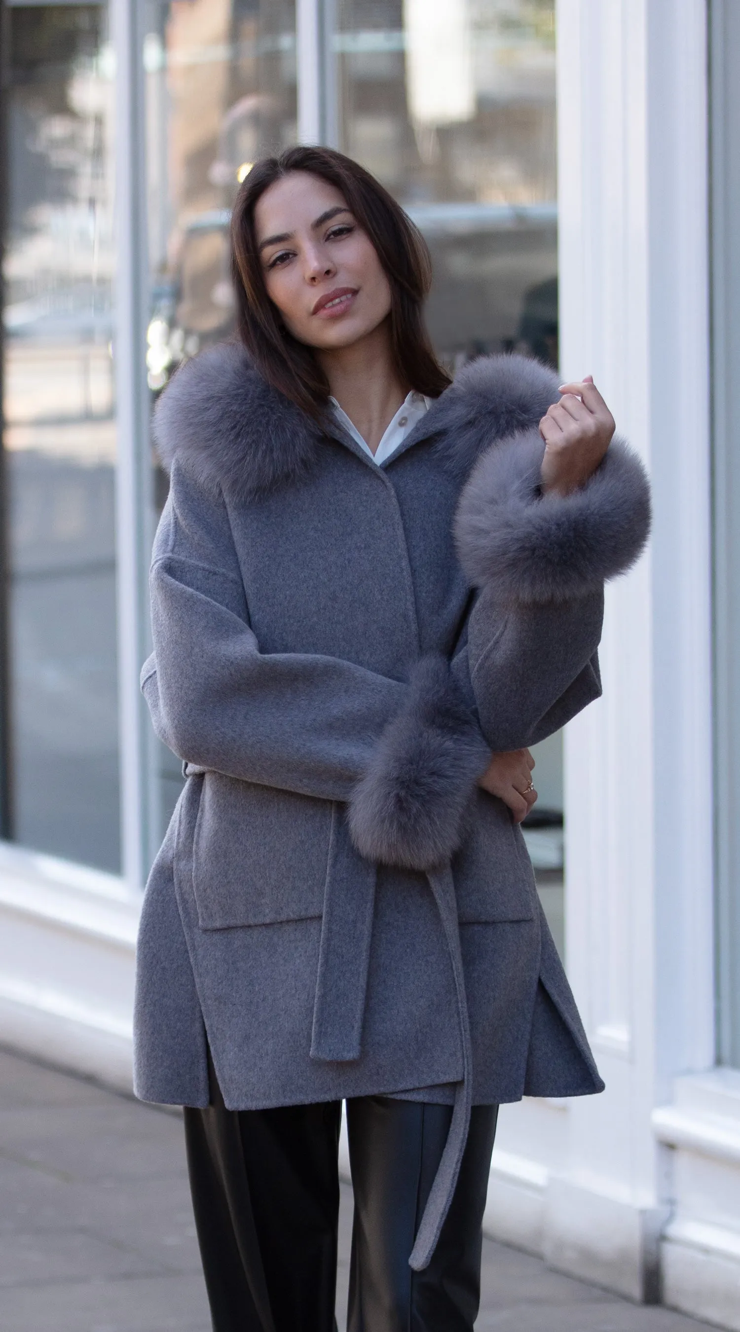 The London Cashmere & Fur Cuffed Belted Coat - Grey